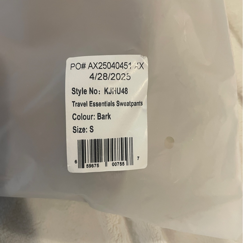 Comfrt Travel Essentials Sweatpants - Picture 6 of 6